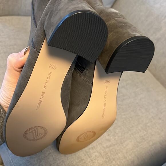 Adrienne Vittadini new block heeled ankle boots size 6 - Picture 7 of 7